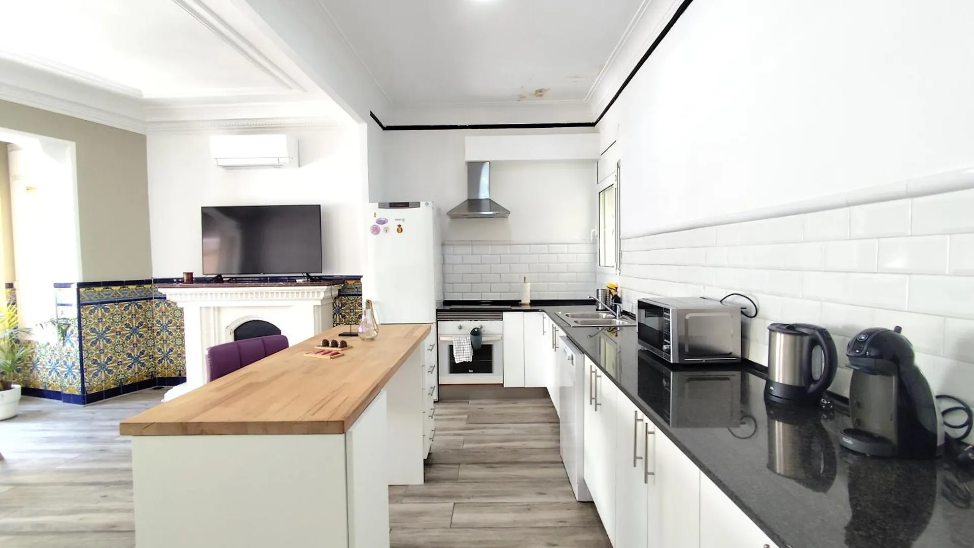 Hermoso Apartamento A 20 Min Del Centro Sant Adria de Besos 0*,