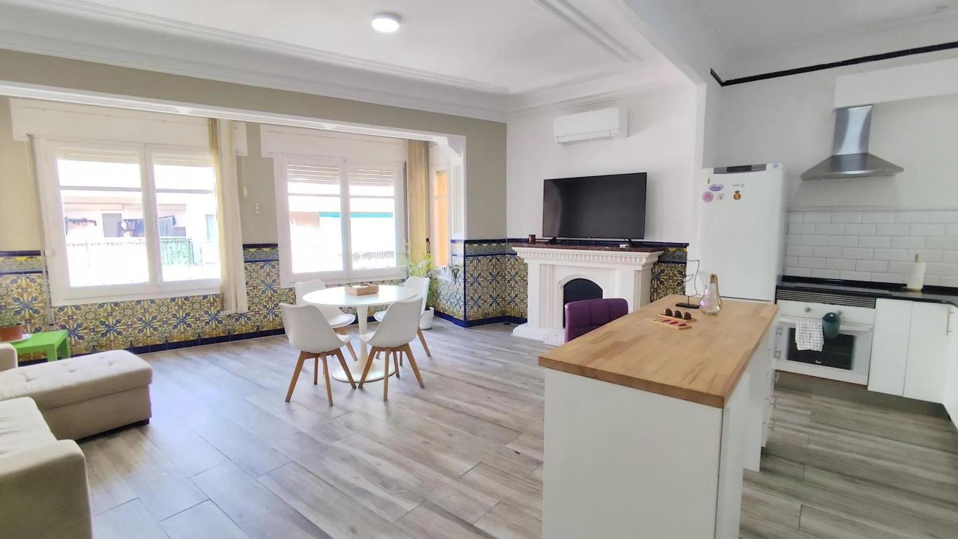 Hermoso Apartamento A 20 Min Del Centro Sant Adria de Besos Spain